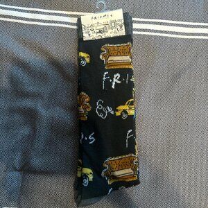 NWT Friends Men's Black Graphic Socks 2 Pairs Size 6-12 Couch Taxi Guitar Cat